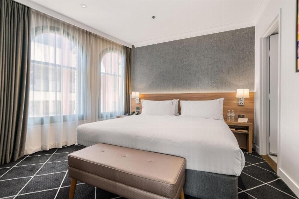Holiday Inn Darling Harbour image 10
