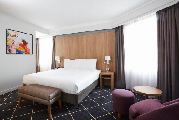 Holiday Inn Darling Harbour image 18