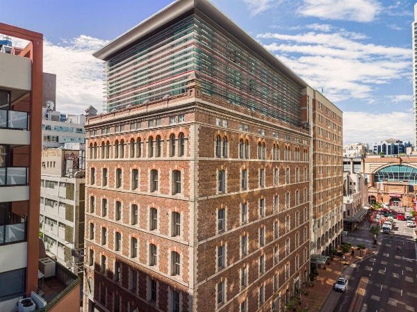 Holiday Inn Darling Harbour image 2